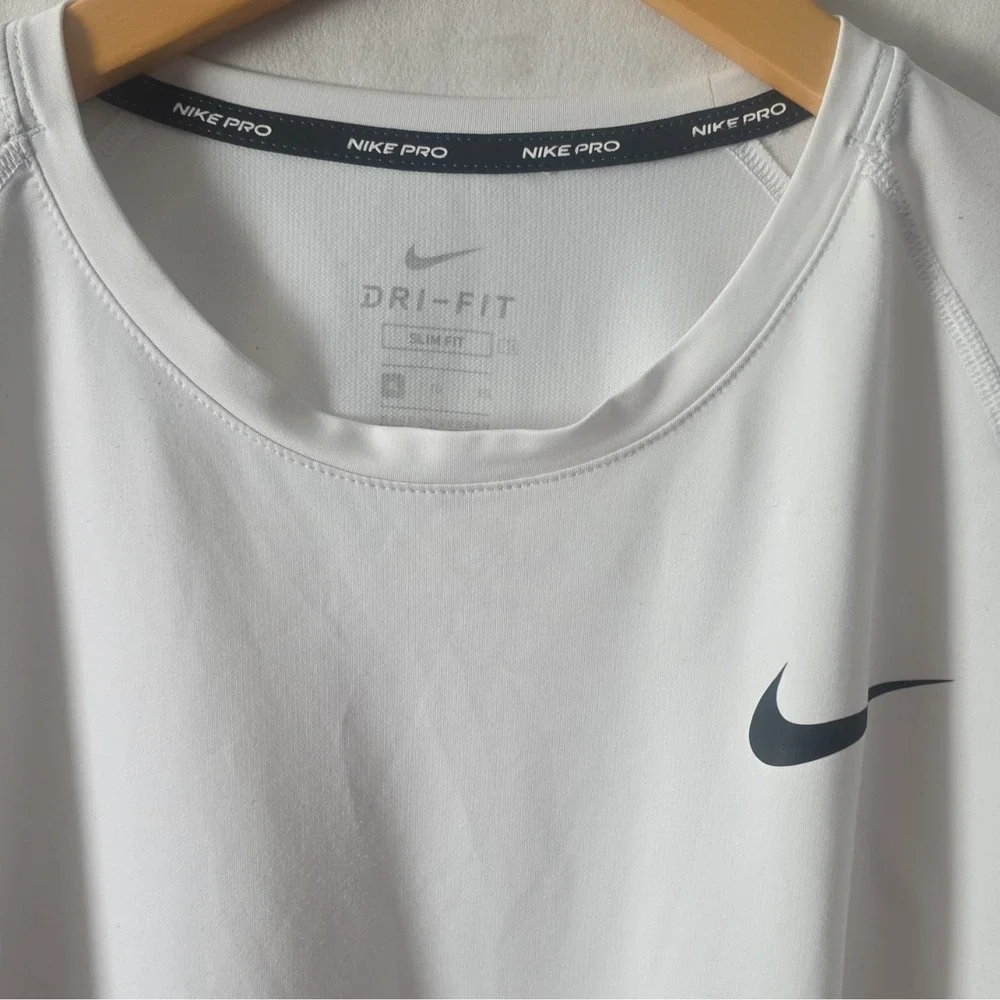 Nike Pro Dri-FIT Men's White Slim Fit Crew Neck Short Sleeve T-Shirt XL